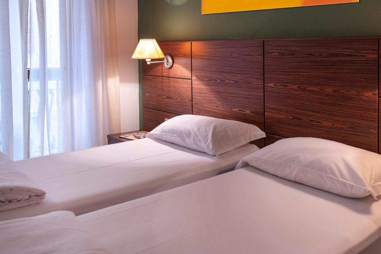 Hotel Lago Di Garda Μαλτσεζίνε Εξωτερικό φωτογραφία