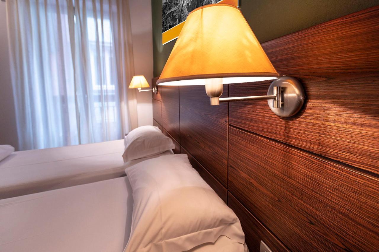 Hotel Lago Di Garda Μαλτσεζίνε Εξωτερικό φωτογραφία