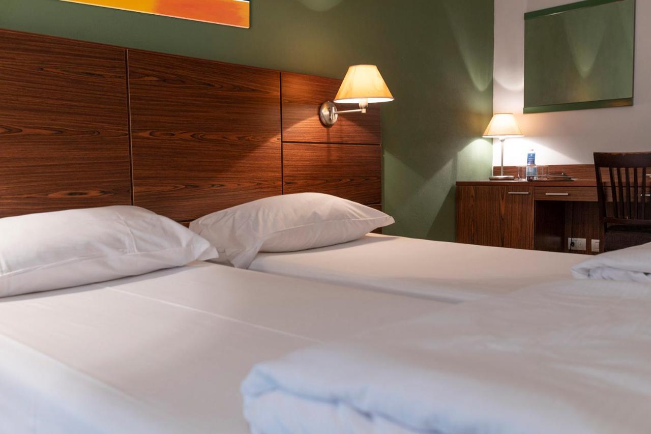 Hotel Lago Di Garda Μαλτσεζίνε Εξωτερικό φωτογραφία