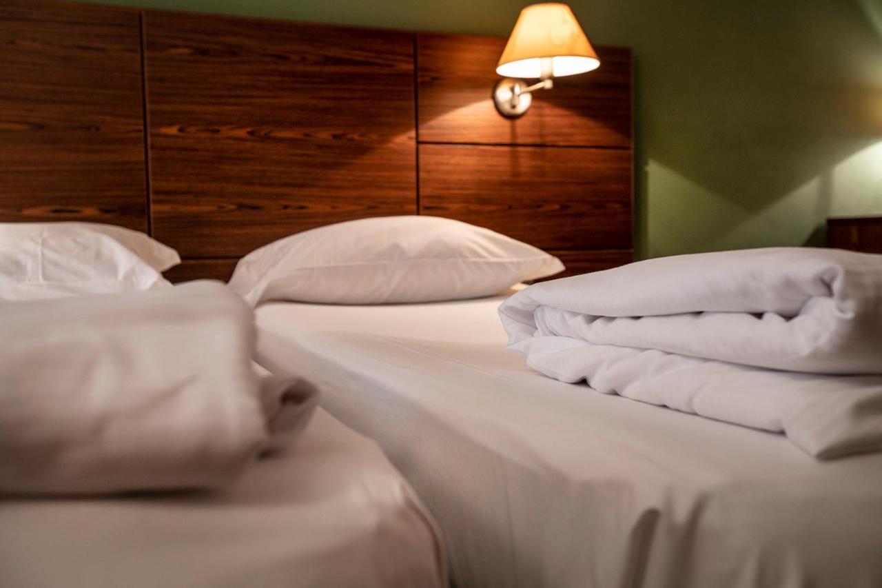 Hotel Lago Di Garda Μαλτσεζίνε Εξωτερικό φωτογραφία